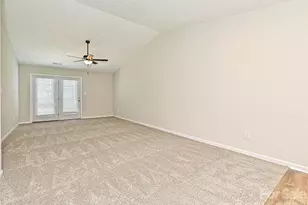2013 Pin Oak Pl, Cramerton, NC 28032 - Photo 3