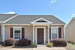 2013 Pin Oak Pl, Cramerton, NC 28032 - Photo 1