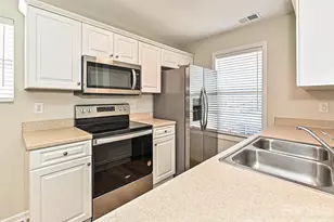 2013 Pin Oak Pl, Cramerton, NC 28032 - Photo 13