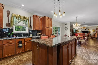 5780 Oak Street, Fort Lawn, SC 29714 - Photo 7