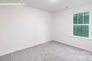 5120 Parker Frst Rd, Charlotte, NC 28215 - Photo 13