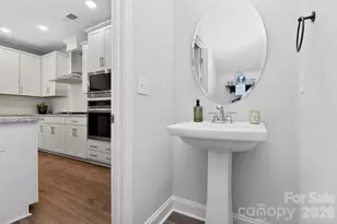 3121 Ada Ml Aly, Charlotte, NC 28205 - Photo 23