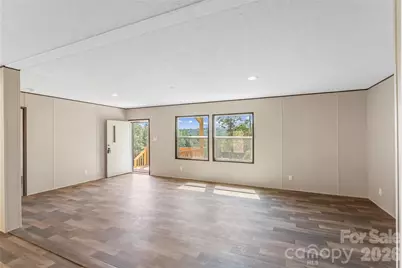 179 Ada Way, Hendersonville, NC 28791 - Photo 5