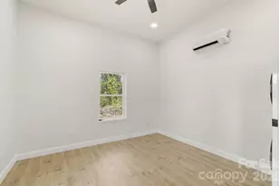 21 Oak Hill Dr, Asheville, NC 28806 - Photo 25