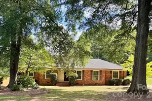13507 4 Oaks Ln, Matthews, NC 28105 - Photo 1