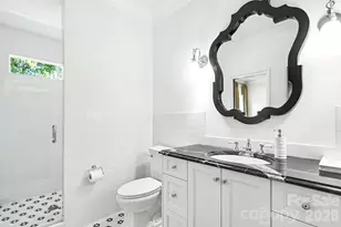 1318 S Kings Dr, Charlotte, NC 28207 - Photo 19