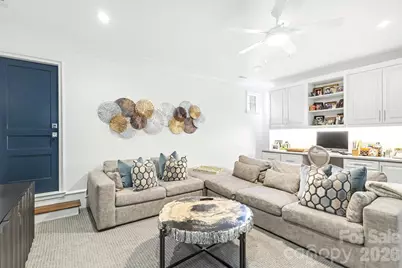 1318 S Kings Drive, Charlotte, NC 28207 - Photo 25