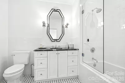 1318 S Kings Drive, Charlotte, NC 28207 - Photo 21