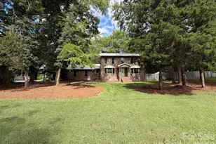 121 Goodman Cir NE, Concord, NC 28025 - Photo 9