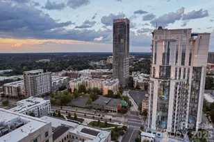 333 W Trade St, Charlotte, NC 28202 - Photo 29