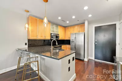 333 W Trade Street #1709, Charlotte, NC 28202 - Photo 11