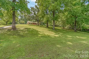 27 Windy Acres Dr, Fairview, NC 28730 - Photo 7