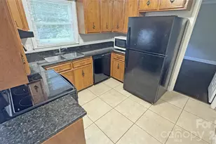 14011 Phillips Rd, Matthews, NC 28105 - Photo 11