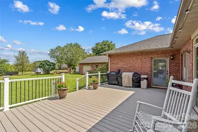 110 Dobbs Drive, Statesville, NC 28625 - Photo 37