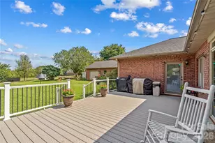 110 Dobbs Dr, Statesville, NC 28625 - Photo 37