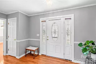110 Dobbs Dr, Statesville, NC 28625 - Photo 3
