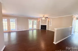 6009 Lanai Ln, Tega Cay, SC 29708 - Photo 3