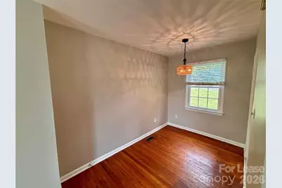 547 Wakefield Drive, Charlotte, NC 28209 - Photo 5