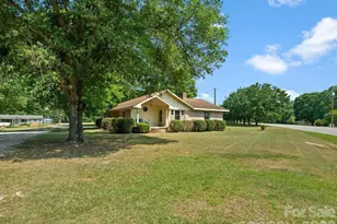 2212 J B Denton Rd, Lancaster, SC 29720 - Photo 3