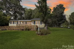 5 Love St, Lowell, NC 28098 - Photo 1