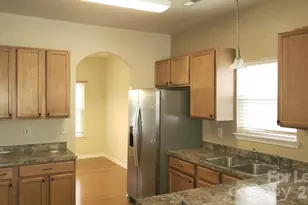 19637 Denae Lynn Dr, Cornelius, NC 28031 - Photo 3