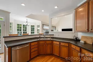 196 E Colonel Hampton Ct, Rutherfordton, NC 28139 - Photo 15