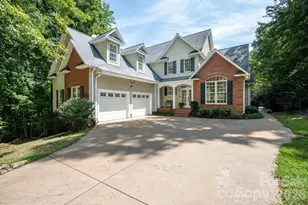196 E Colonel Hampton Ct, Rutherfordton, NC 28139 - Photo 1