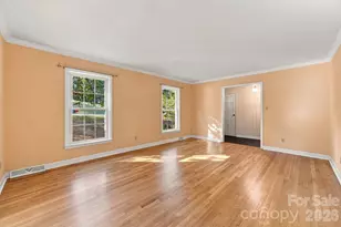 7416 Folger Dr, Charlotte, NC 28226 - Photo 5