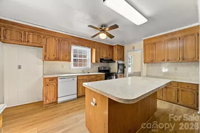 7416 Folger Drive, Charlotte, NC 28226 - Photo 11