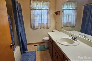 2648 Rose Pl, Lenoir, NC 28645 - Photo 11