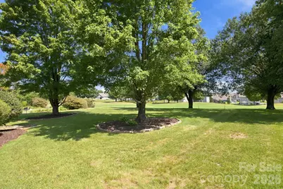 137 Fox Den Circle, Statesville, NC 28677 - Photo 19