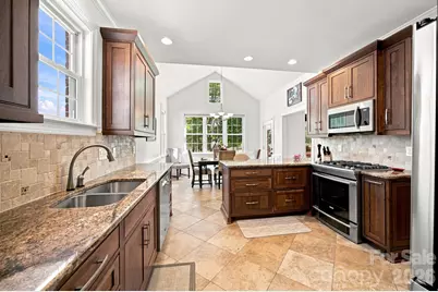 137 Fox Den Circle, Statesville, NC 28677 - Photo 5