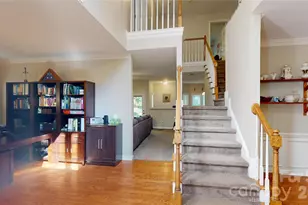 1606 Thornblade Ridge Dr, Matthews, NC 28105 - Photo 3