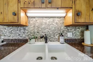 258 Old Homestead Rd, Hendersonville, NC 28739 - Photo 15