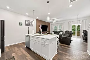 3018 Reid Ave, Charlotte, NC 28208 - Photo 9