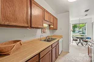 9014 McAlpine Cove Ct, Charlotte, NC 28270 - Photo 11
