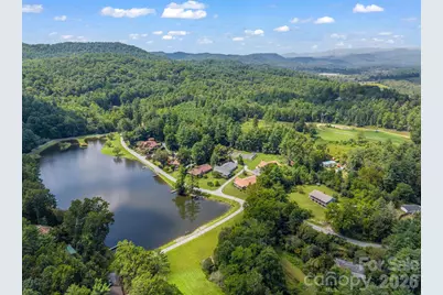 31 Willow Way, Hendersonville, NC 28739 - Photo 19