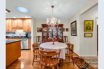 31 Willow Way, Hendersonville, NC 28739 - Photo 25