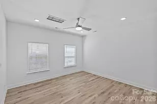 4008 Crooked Spruce Ct, Matthews, NC 28105 - Photo 5