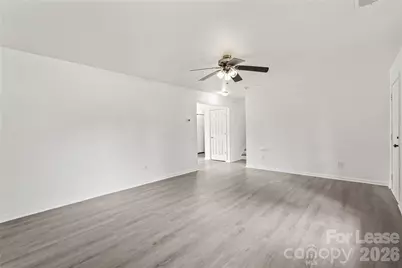 2724 Mulberry Pond Drive, Charlotte, NC 28208 - Photo 3