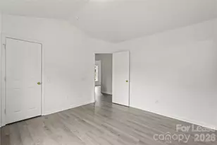 2724 Mulberry Pond Dr, Charlotte, NC 28208 - Photo 17
