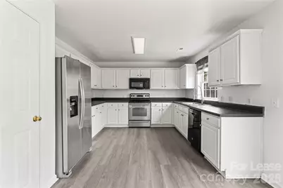 2724 Mulberry Pond Drive, Charlotte, NC 28208 - Photo 7