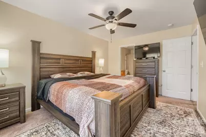 1605 Crandon Drive, Charlotte, NC 28216 - Photo 11