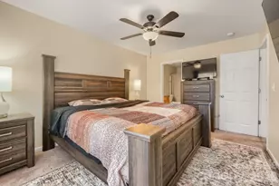1605 Crandon Dr, Charlotte, NC 28216 - Photo 11