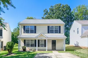 1605 Crandon Dr, Charlotte, NC 28216 - Photo 1