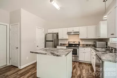 11342 Astoria Drive, Charlotte, NC 28262 - Photo 9