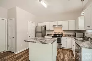 11342 Astoria Dr, Charlotte, NC 28262 - Photo 9