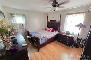601 Hennessee St, Morganton, NC 28655 - Photo 11