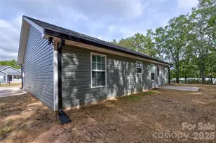 519 S 3rd St, McBee, SC 29101 - Photo 35