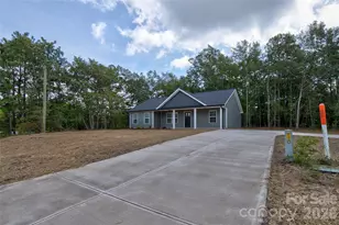 519 S 3rd St, McBee, SC 29101 - Photo 5